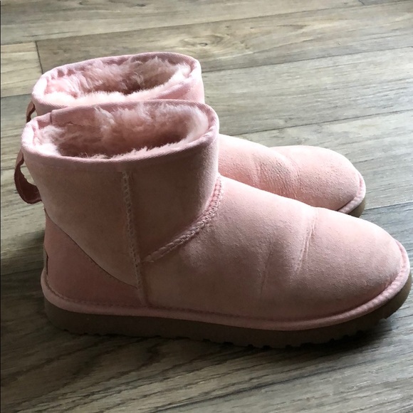 UGG Shoes - UGG